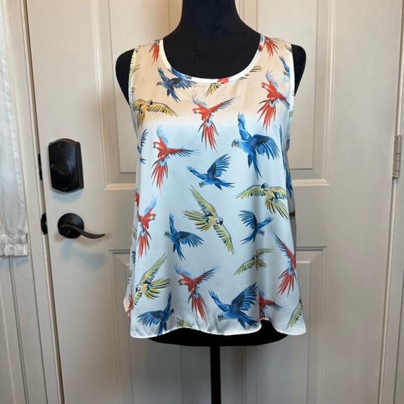 Molly Bracken Tops - Molly Bracken Premium Bird Print Sleeveless Swing Top Tank Sz S